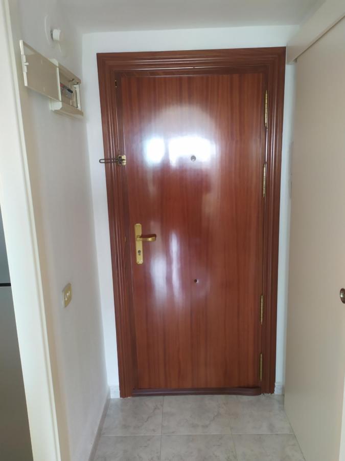 Carihuela Sea Views Apartment Torremolinos Luaran gambar